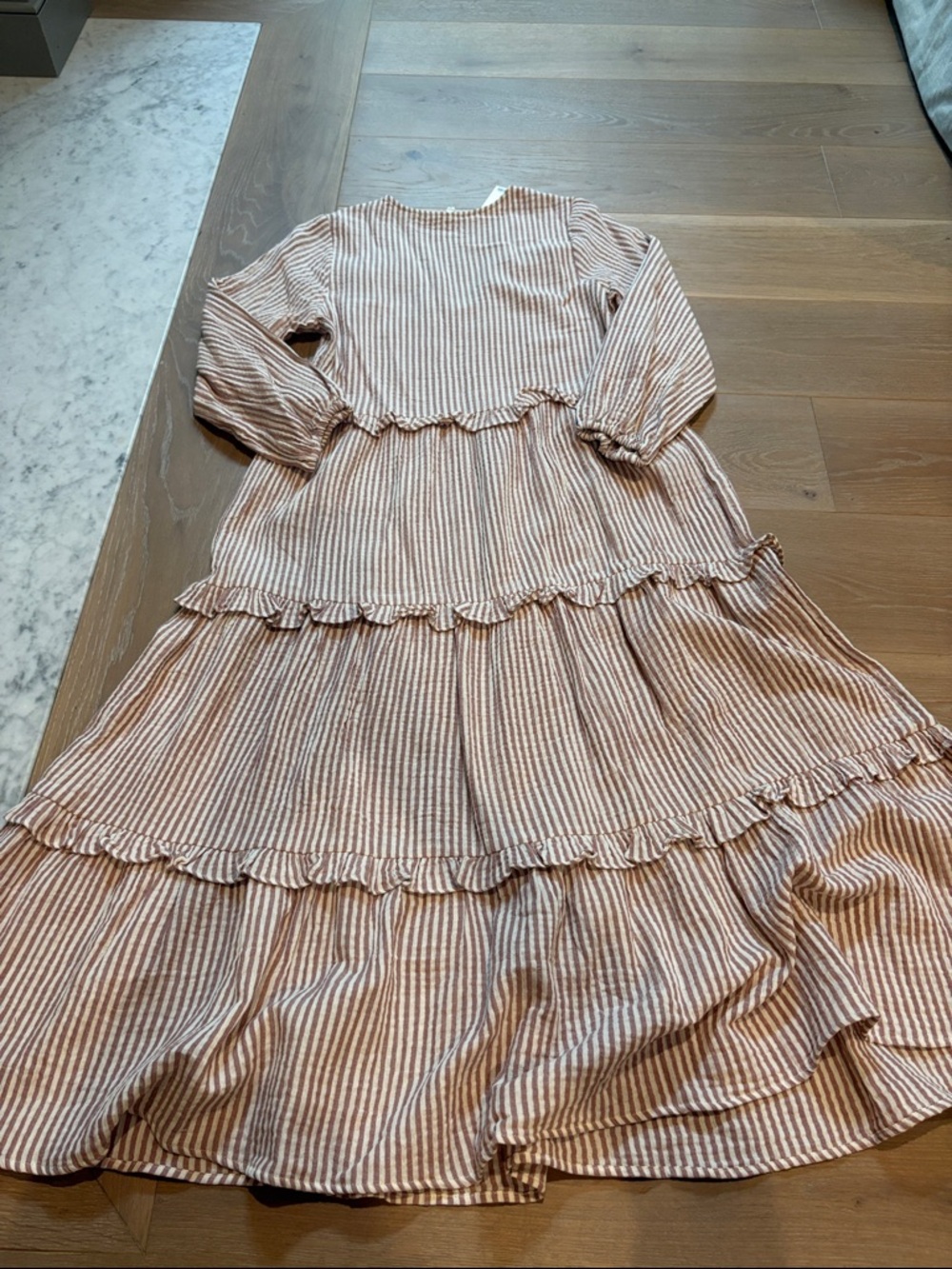 Rylee + Cru Size Small Blush and White Striped Tiered Ruffle Dress. - Picture 2 of 2